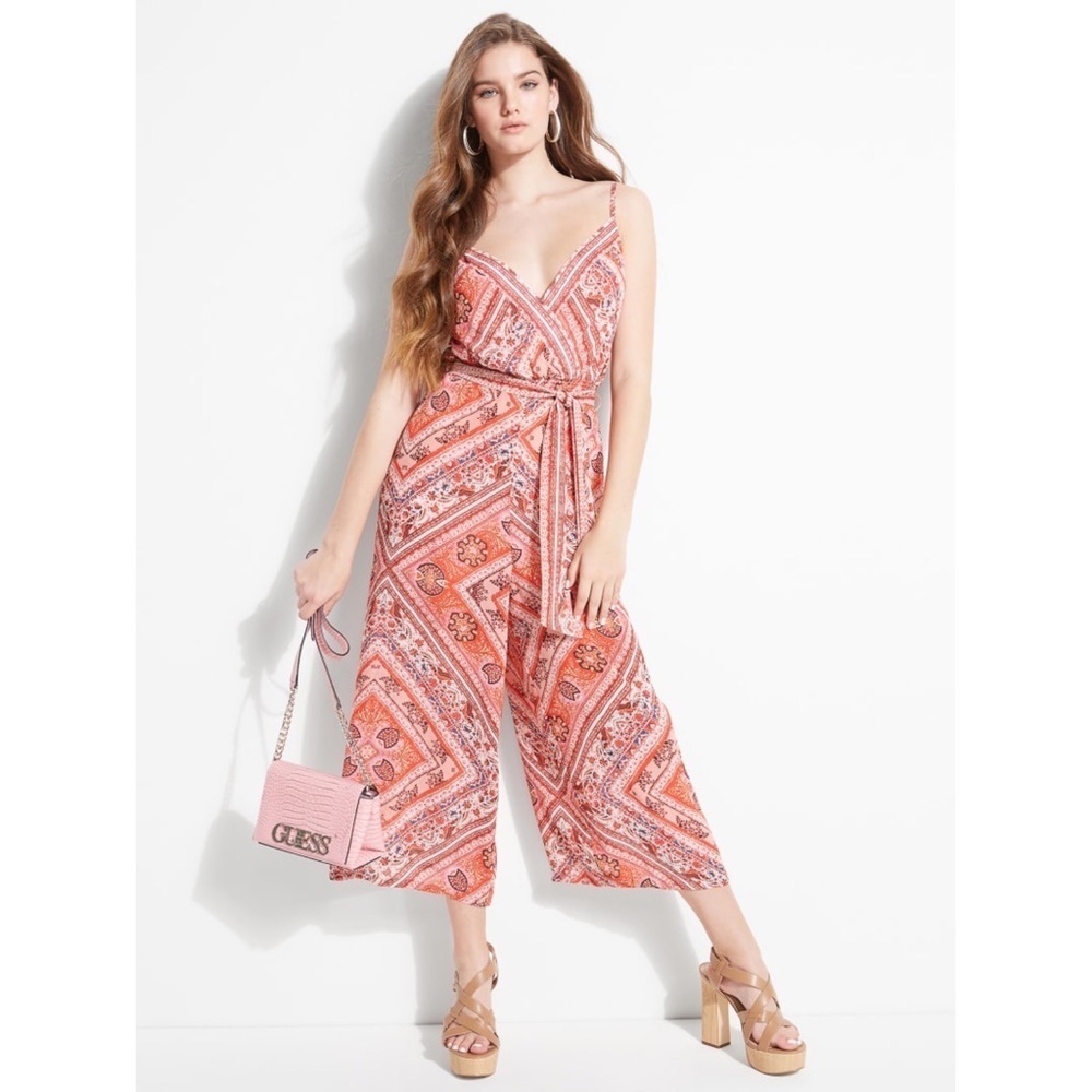 New GUESS Taj Sleeveless Jumpsuit SZ M